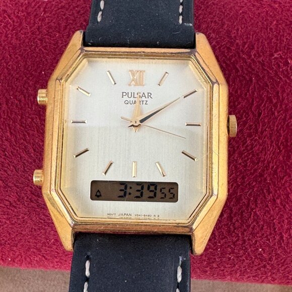 Vintage Pulsar Analog & Digital Alarm Wristwatch with dual time movement - Picture 9 of 9